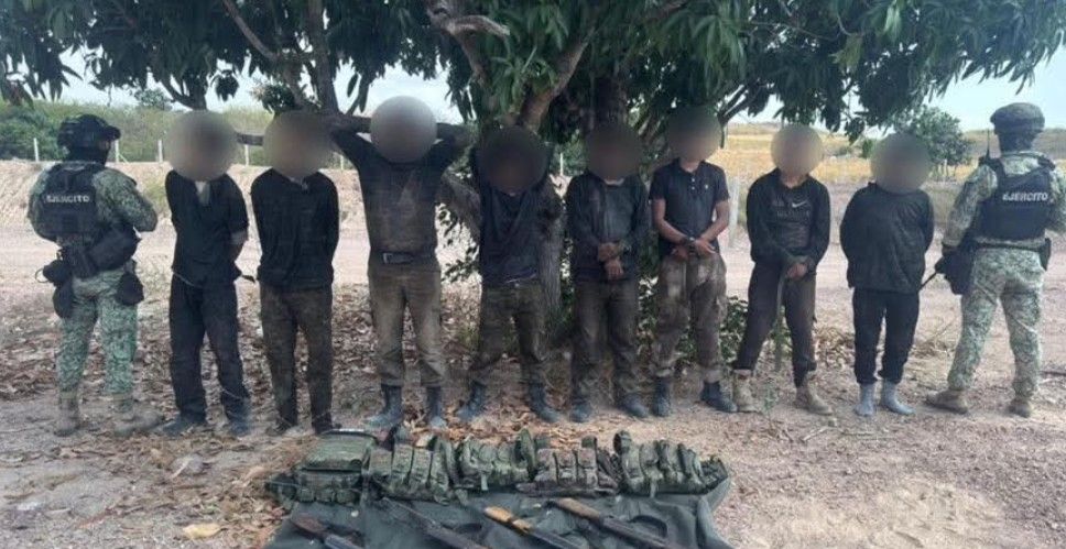 Comando de ocho hombres armados, detenido por el Ejército y Guardía Nacional en Escuinapa