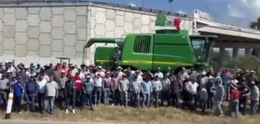 Toma nacional de carreteras anuncian gricultores y transportistas: FNRCM y ANTAC