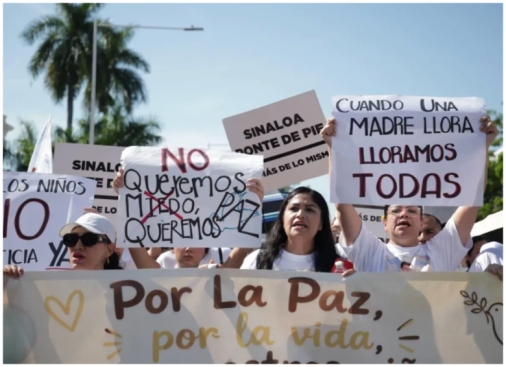 Marchan miles en Culiacán en demanda de paz y justicia; Jóvenes, el blanco principal de la violencia, señalan