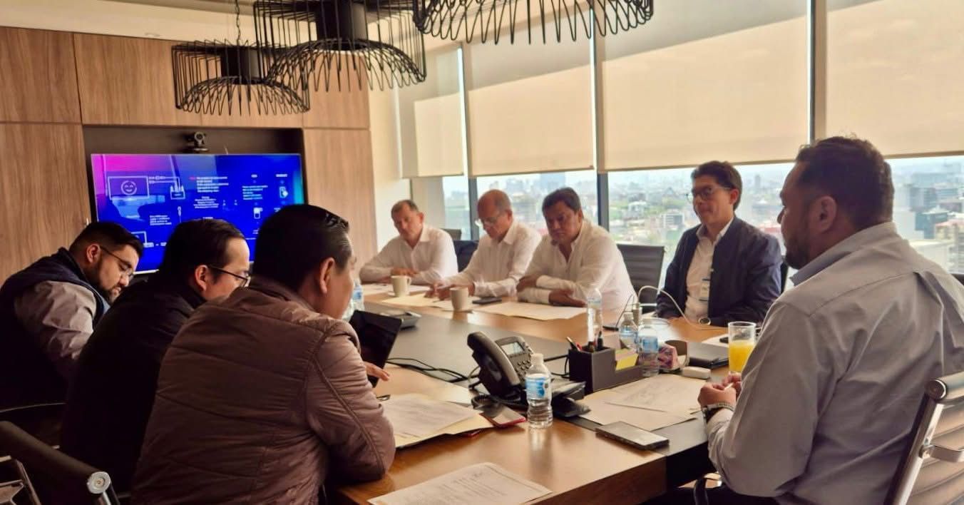 Más de 50 partidos políticos se organizan en bloque de frente a las elecciones de 2027: Robespierre Lizárraga